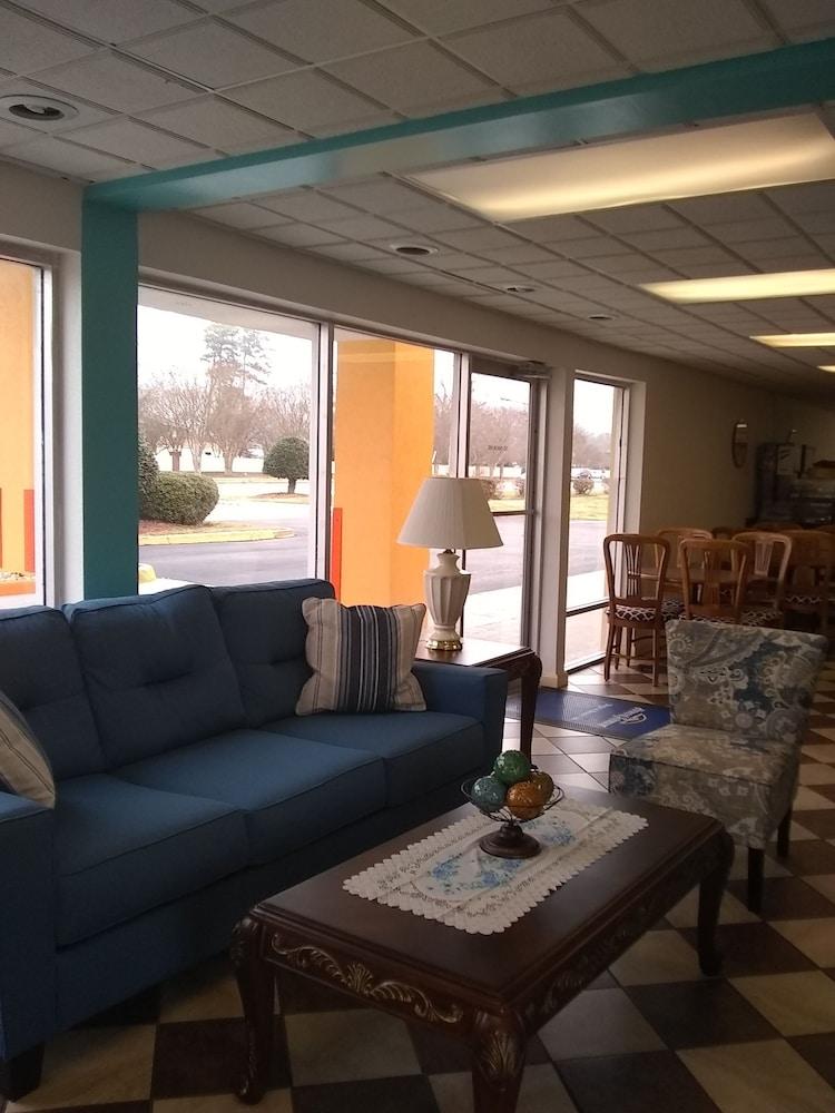 Howard Johnson By Wyndham Virginia Beach Μοτέλ Εξωτερικό φωτογραφία